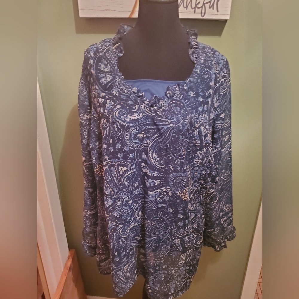 Fashion Bug Dark Romance Navy Blue Paisley Blouse Size 22/24 W/ Blue Tank Top
